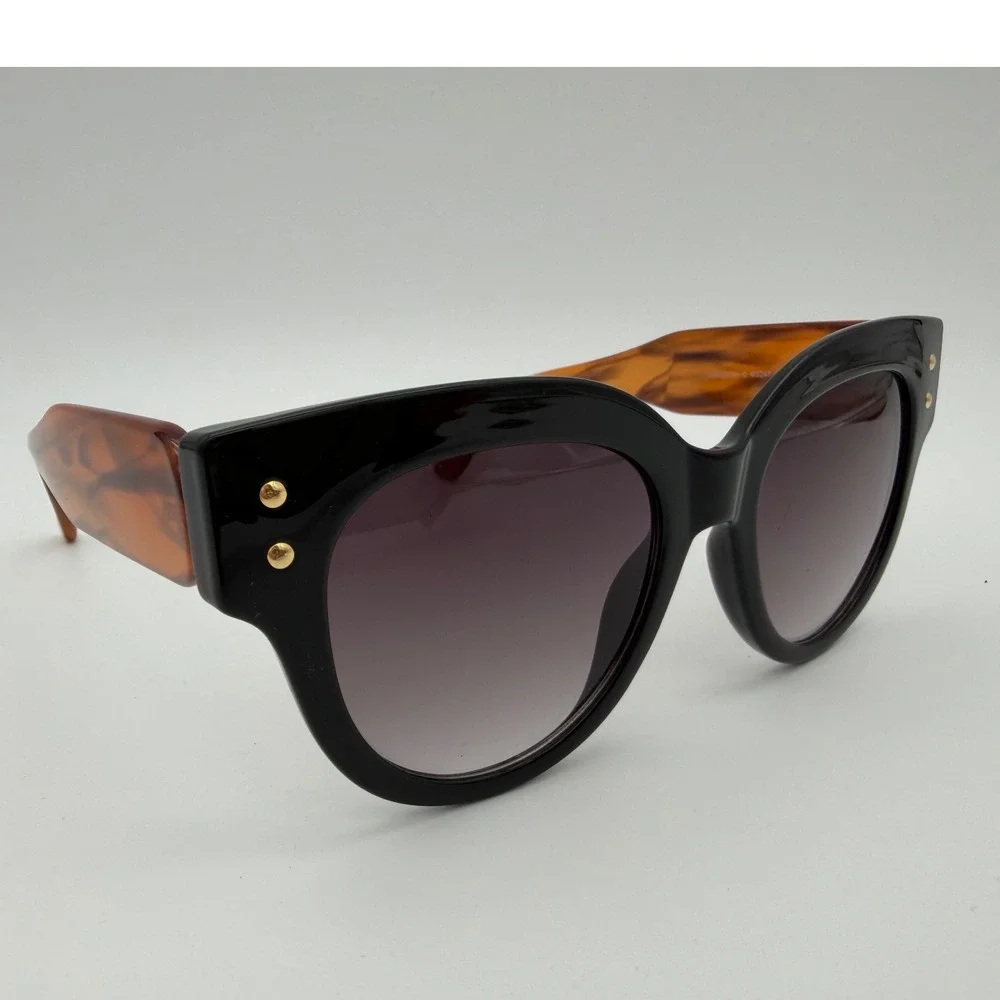 Martha Stewart Oversized Cat Eye Sunglasses Black Brown Tortoise Gold MS247